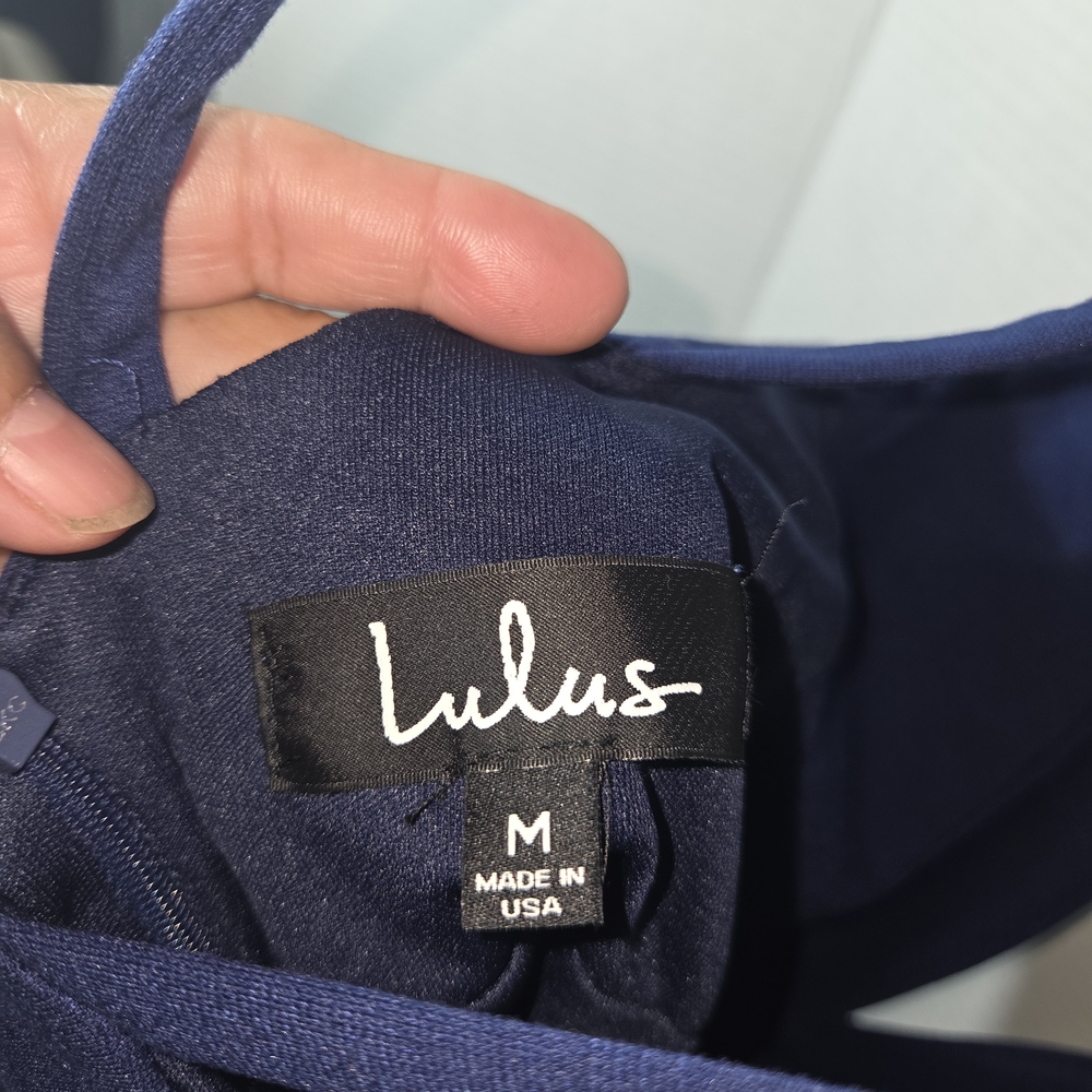 Lulus Navy Deep V Fit-and-Flare Mini Dress In Size M - Picture 5 of 8